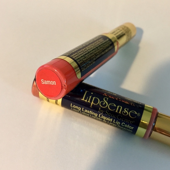 LipSense Samon - Picture 1 of 4